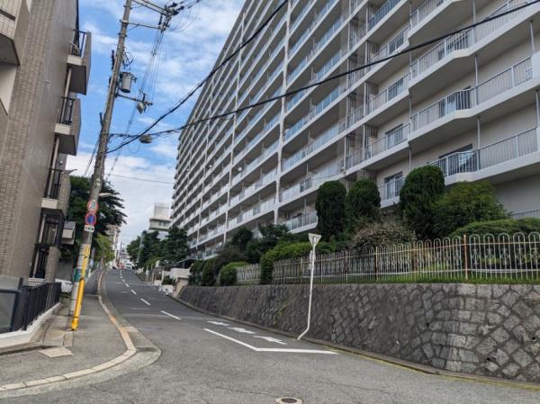 日商岩井緑地公園マンション