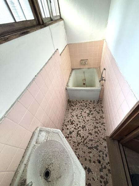 箕面市牧落１丁目の中古一戸建て