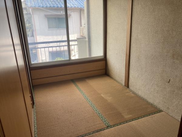 寝屋川市明和1丁目9-9