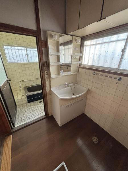 泉佐野市中庄の中古一戸建て