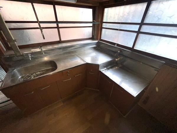 生駒郡斑鳩町稲葉車瀬１丁目の中古一戸建て