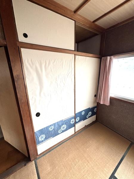 富田林市西板持町7丁目の中古一戸建て(収納)