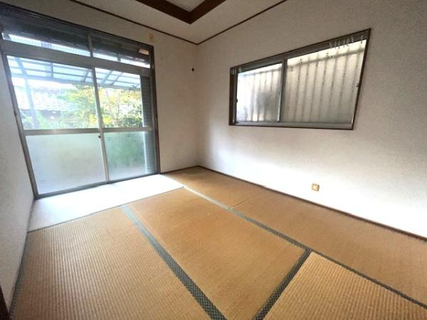 生駒郡斑鳩町興留東１丁目の中古一戸建て