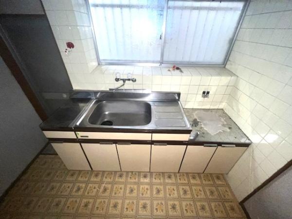 生駒郡斑鳩町興留東１丁目の中古一戸建て
