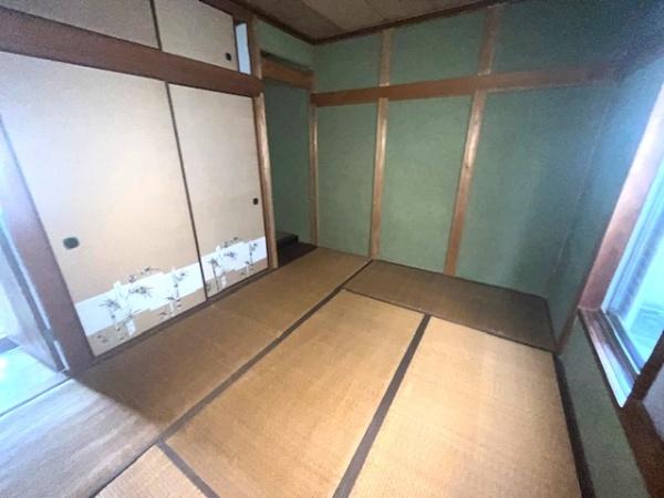 生駒郡斑鳩町興留東１丁目の中古一戸建て