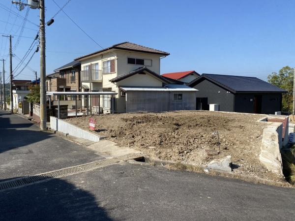 兵庫県洲本市千草庚133-11