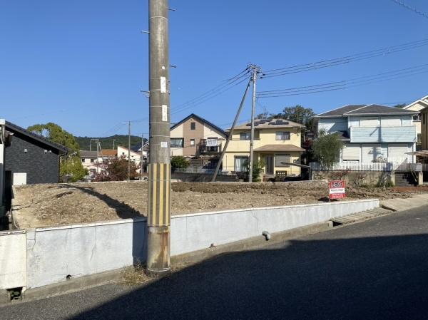 兵庫県洲本市千草庚133-11
