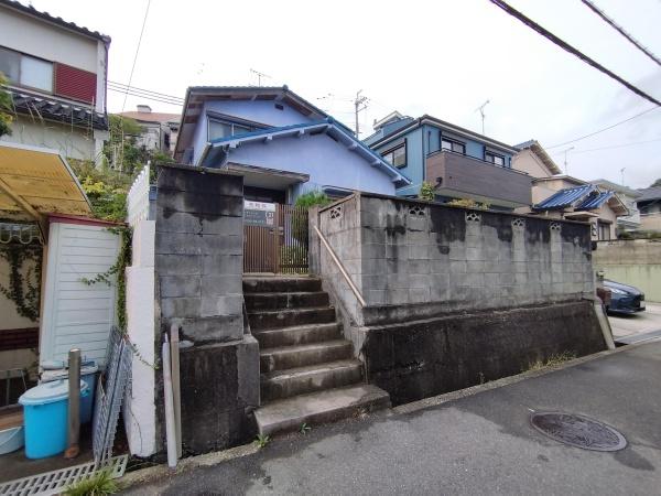 富田林市桜ケ丘町7-12