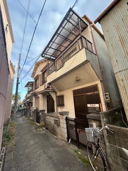 寝屋川市黒原旭町の中古一戸建