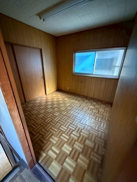 寝屋川市黒原旭町の中古一戸建て