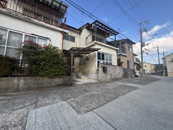 葛城市長尾の中古一戸建