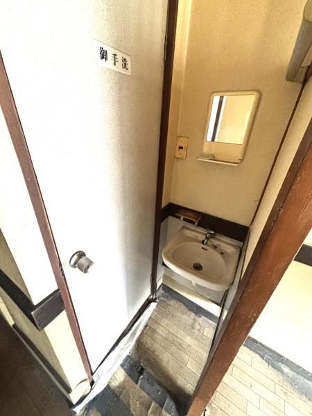 八尾市栄町１丁目の中古一戸建て