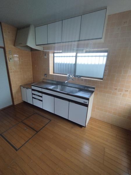 大阪市生野区生野東4丁目6-11