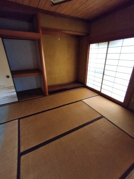 茨木市耳原３丁目の中古一戸建て