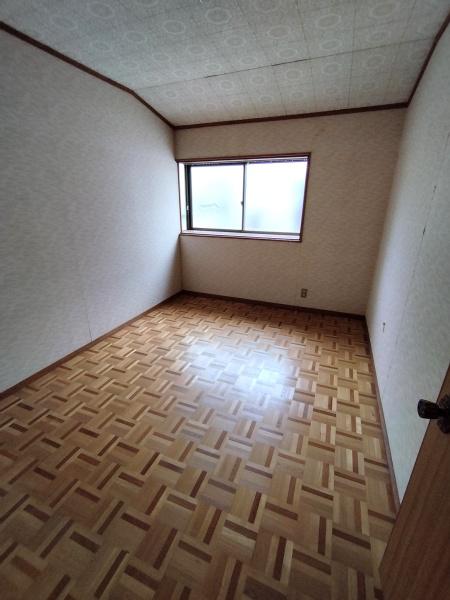 茨木市耳原３丁目の中古一戸建て