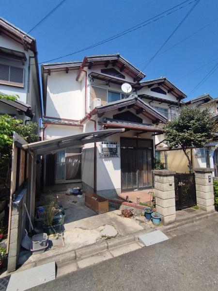 富田林市東板持町３丁目の中古一戸建て