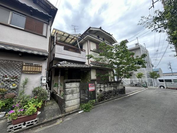 羽曳野市河原城784-14
