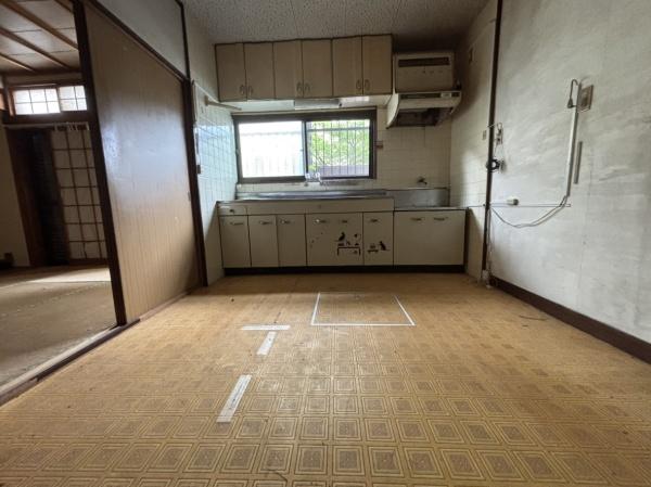 桜井市安倍木材団地１丁目5-18