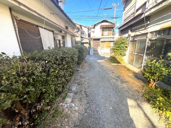 岸和田市藤井町