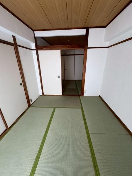 シャトー川庄400号
