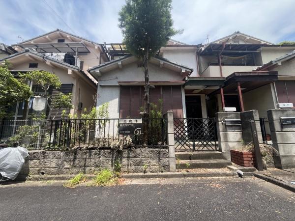 橿原市石川町