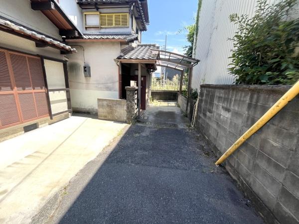 貝塚市麻生中1021-8