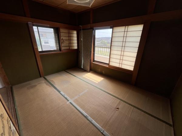 生駒郡斑鳩町龍田３丁目の中古一戸建て