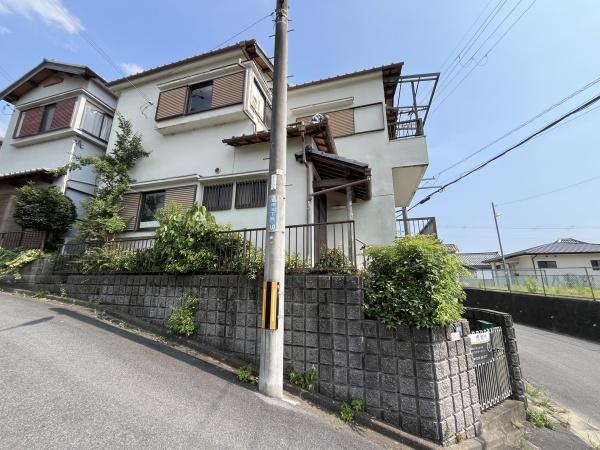 生駒郡斑鳩町龍田３丁目の中古一戸建て