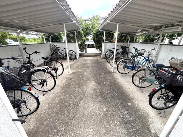 宝塚安倉第一団地4号棟301号室