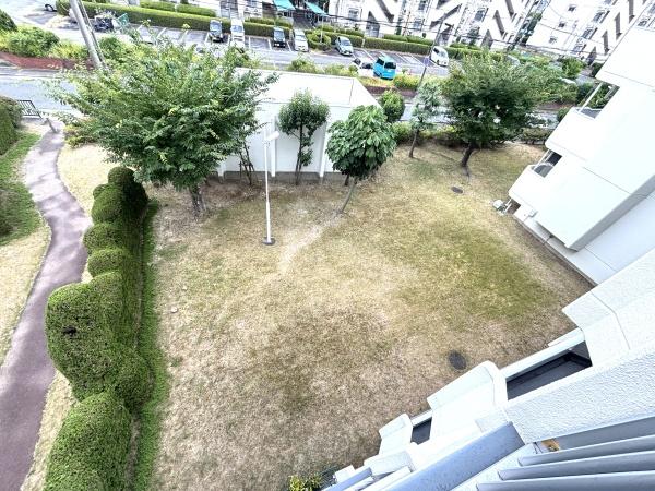 宝塚安倉第一団地4号棟301号室