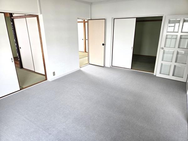 宝塚安倉第一団地4号棟301号室
