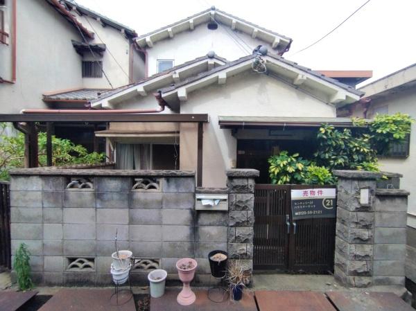 岸和田市春木旭町23-18