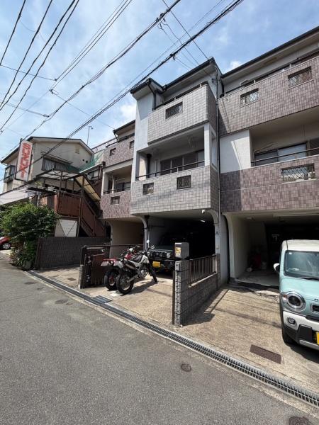 寝屋川市点野３丁目の中古一戸建て