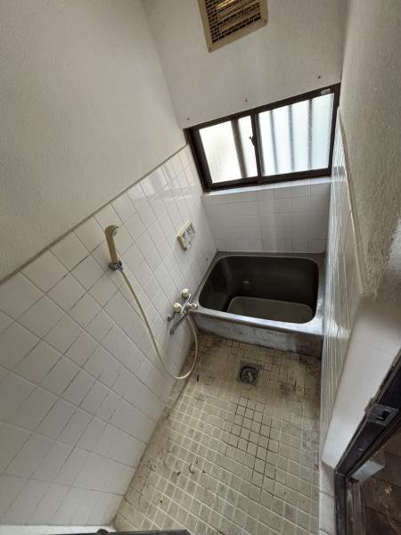 宝塚市小林２丁目の中古一戸建て