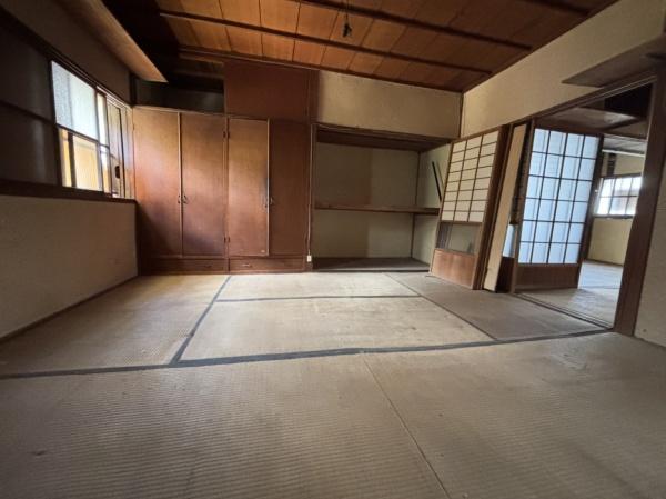 宝塚市小林２丁目の中古一戸建て