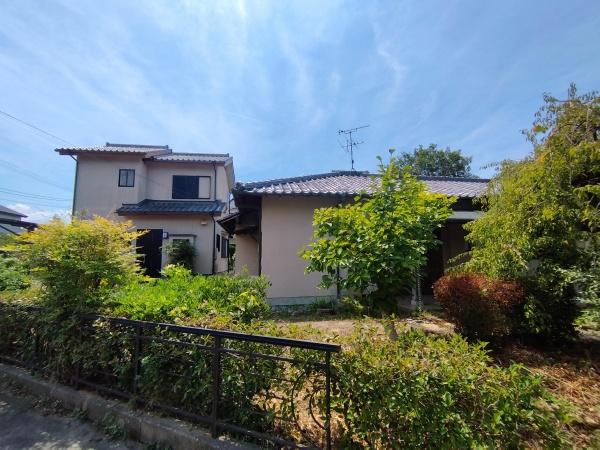 天理市柳本町の中古一戸建て