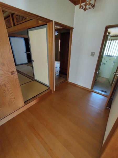 天理市柳本町の中古一戸建て