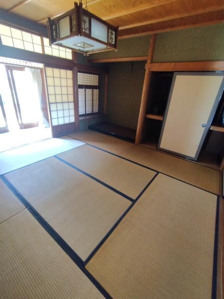 天理市柳本町の中古一戸建て