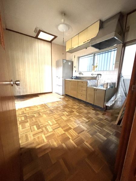 羽曳野市島泉８丁目の中古一戸建て
