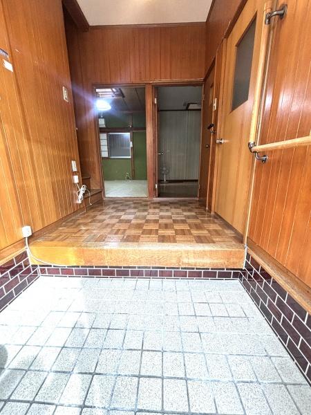 羽曳野市島泉８丁目の中古一戸建て