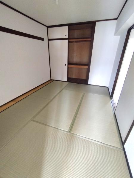 和泉市府中町4丁目18-5、府中団地5号棟