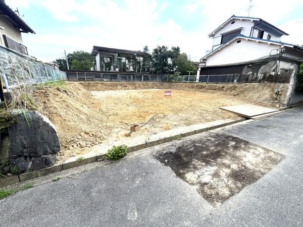 生駒郡平群町椿台２丁目の土地