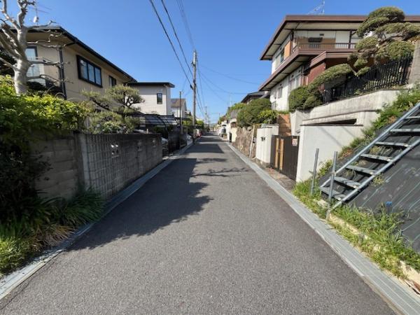 生駒郡三郷町東信貴ケ丘１丁目の土地