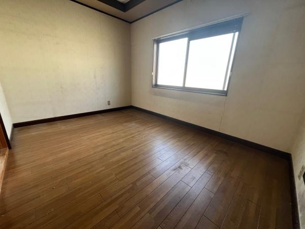 岸和田市西大路町の中古一戸建て