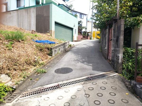 生駒郡斑鳩町神南4-9-22