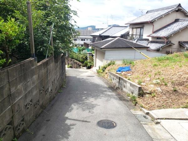 生駒郡斑鳩町神南４丁目の土地