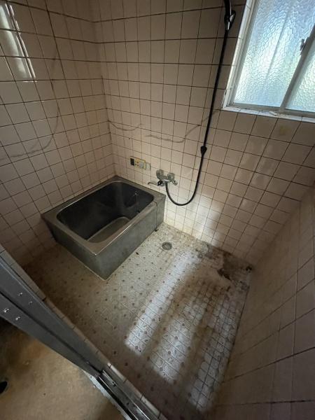 洲本市千草庚の中古一戸建て
