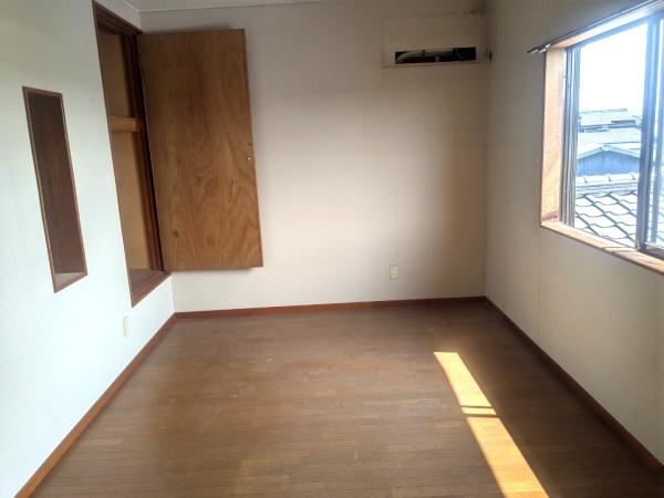 野洲市比留田の中古一戸建て