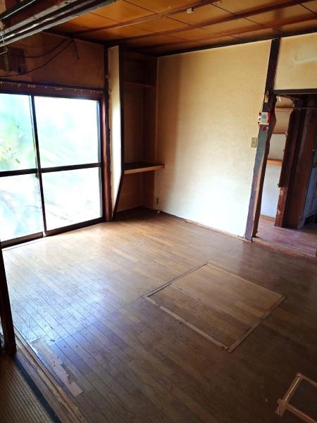 池田市上池田１丁目の中古一戸建て