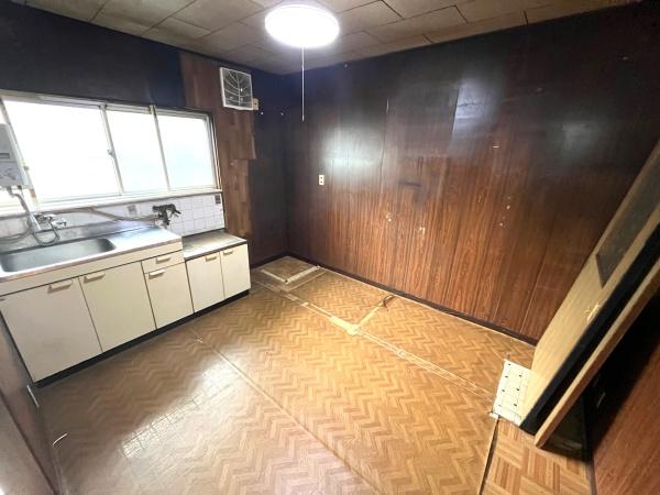 富田林市富美ケ丘町の中古一戸建て